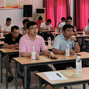 7��28��ɽ�|���x���ؙC(j��)е���޹�˾�e�k������ʽ�����ؙC(j��)��Ӗ(x��n)�n